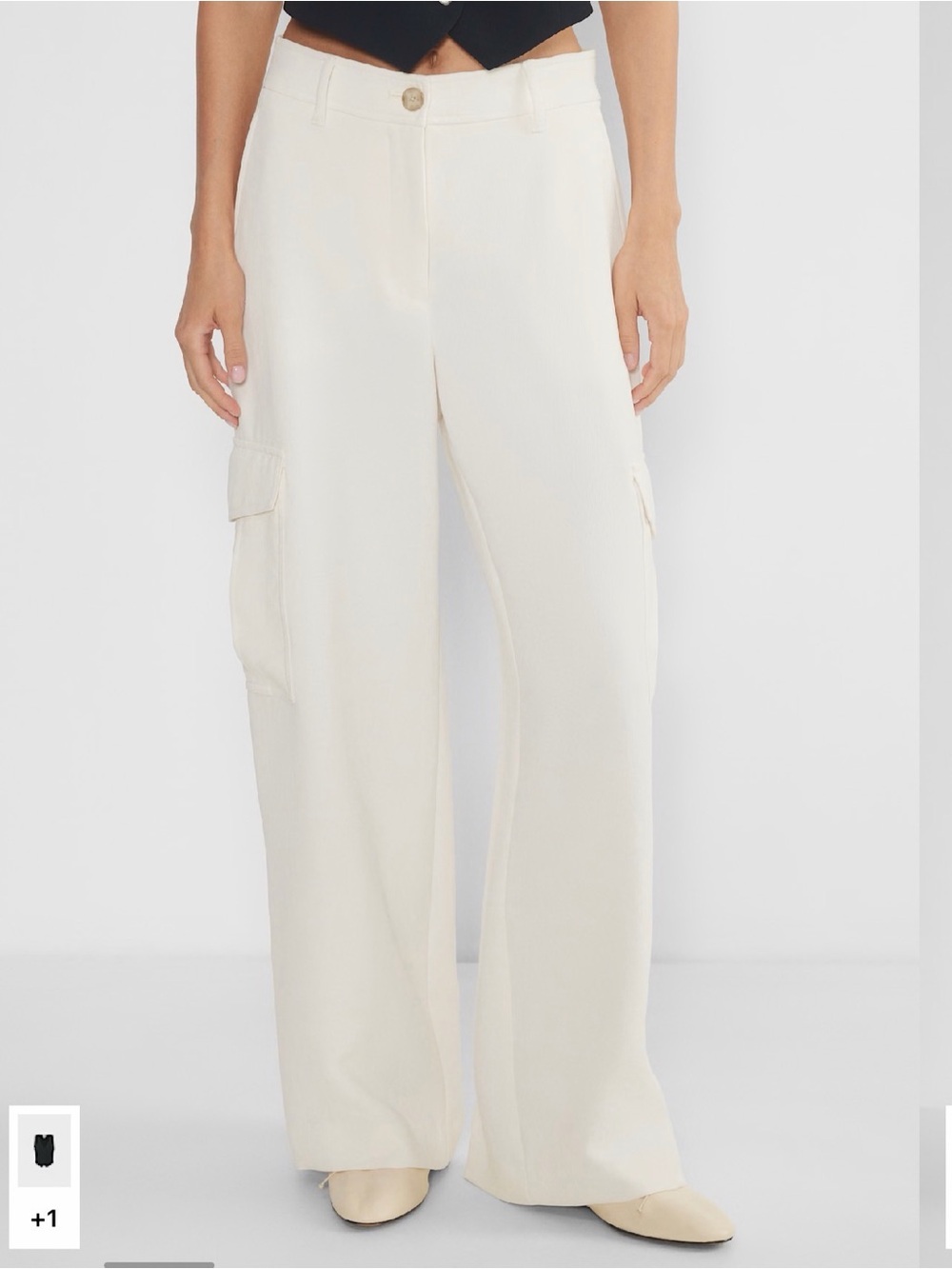 Aritzia Wilfred Cream Wide-Leg Bridger Cargo Pants